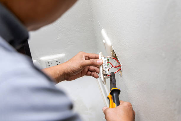 Best Electrical Installation Contractor  in North Miami Beach, FL